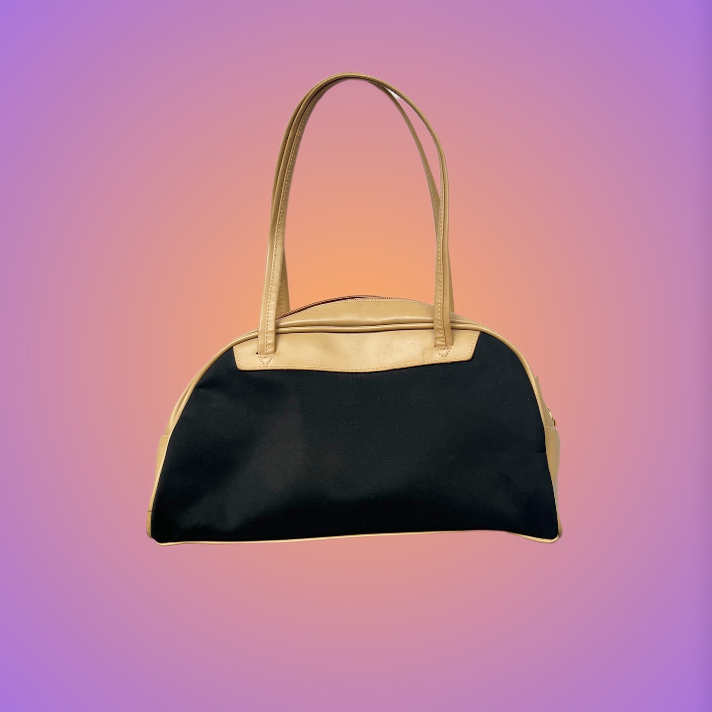 BAG M