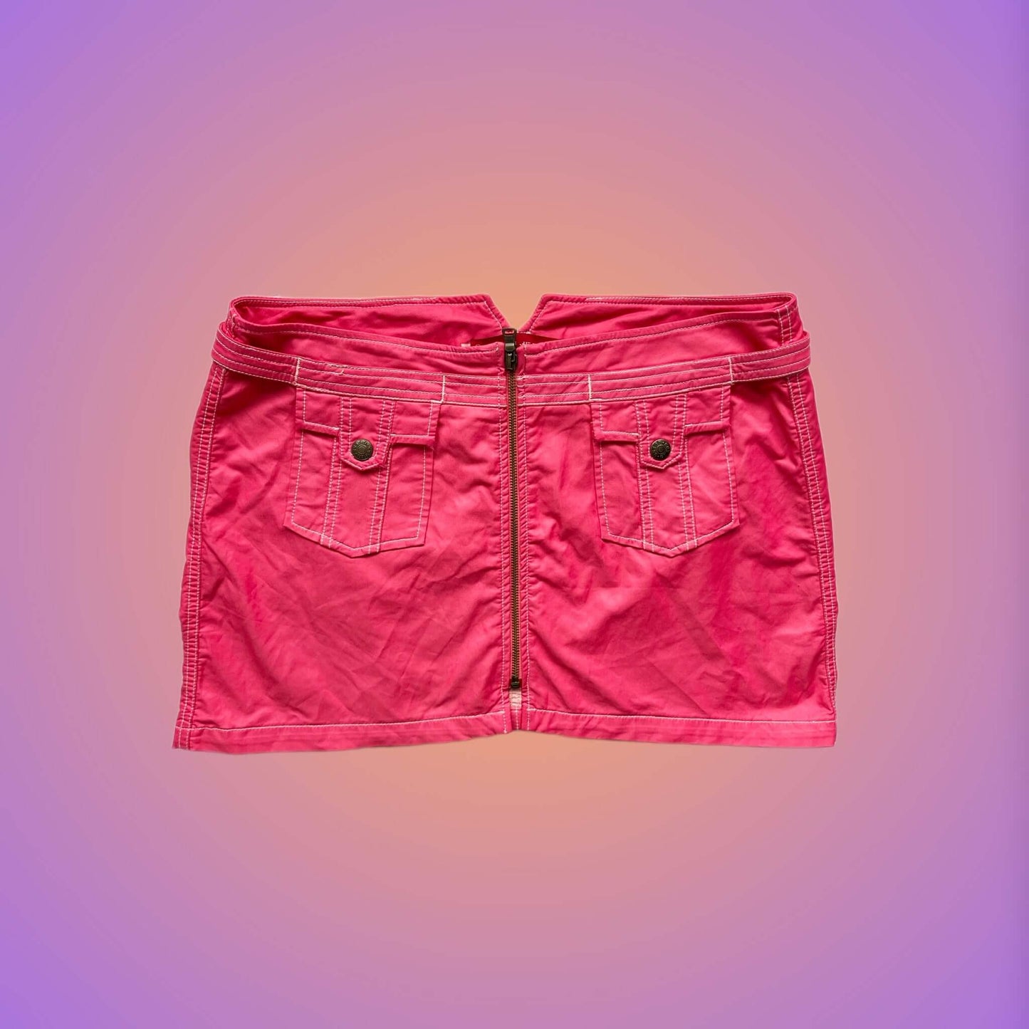 MINI SKIRT L GUESS from pliswholesale - Italian & euro Y2K supplier 💚