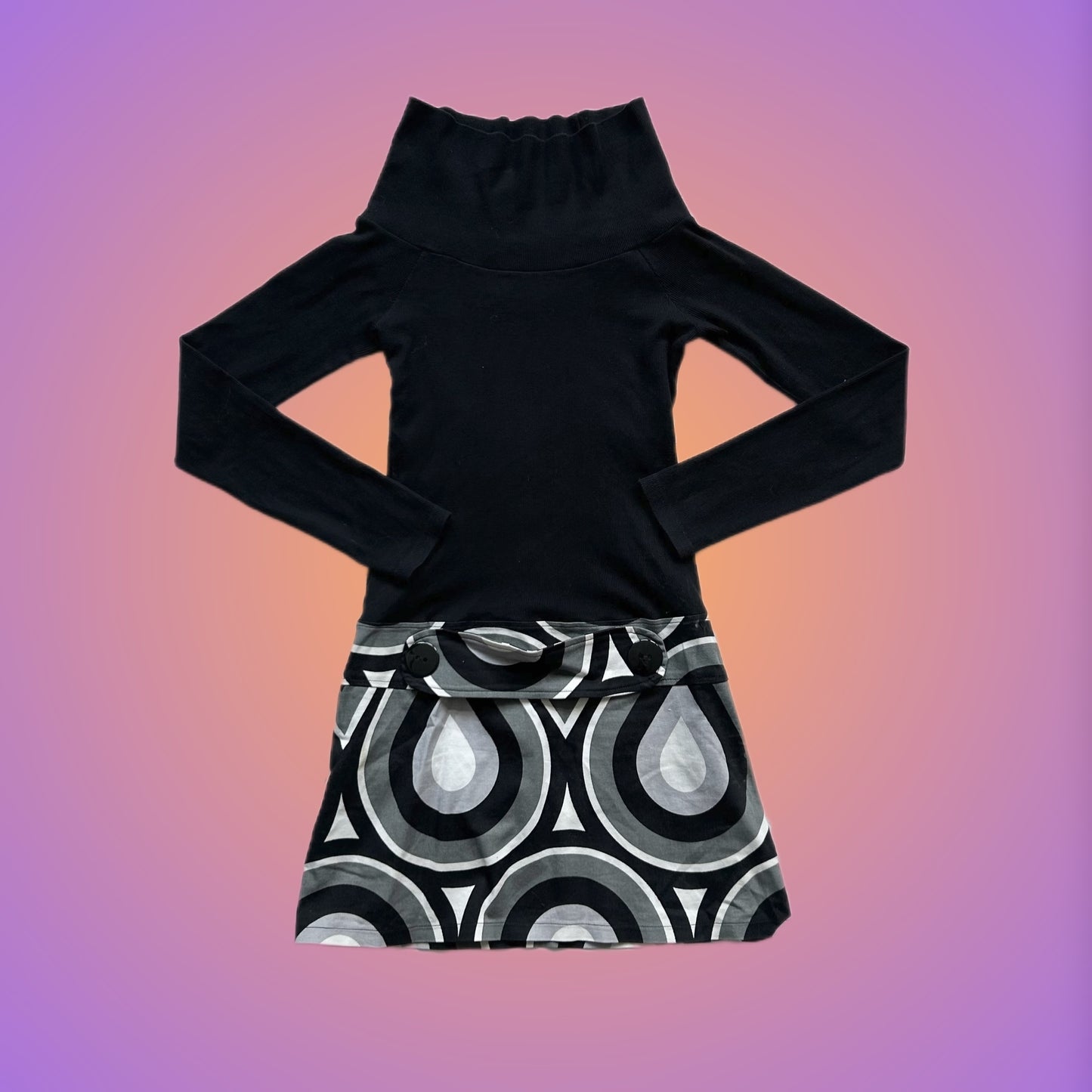 DRESS S