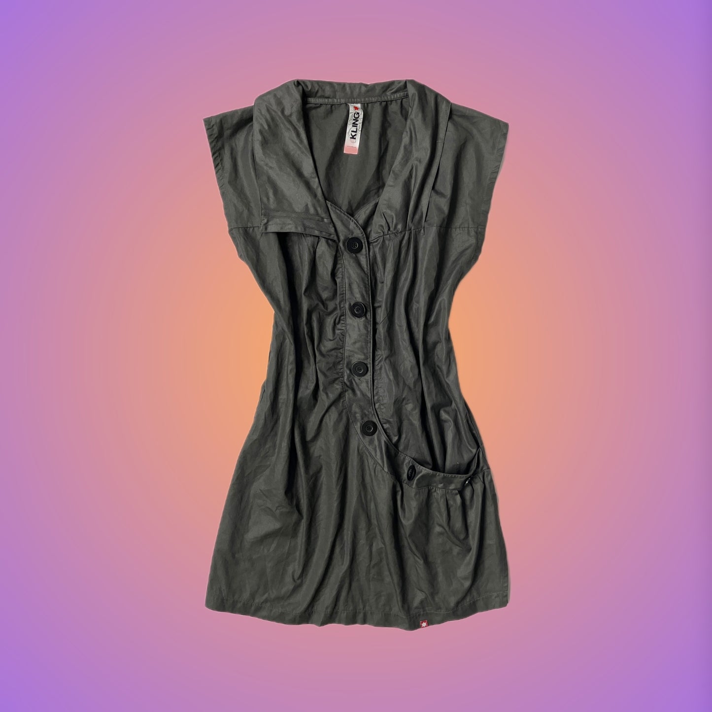 DRESS M