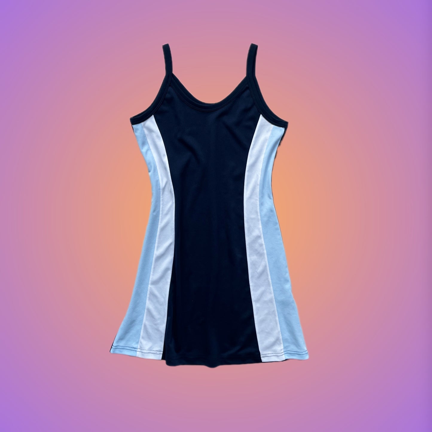 DRESS M