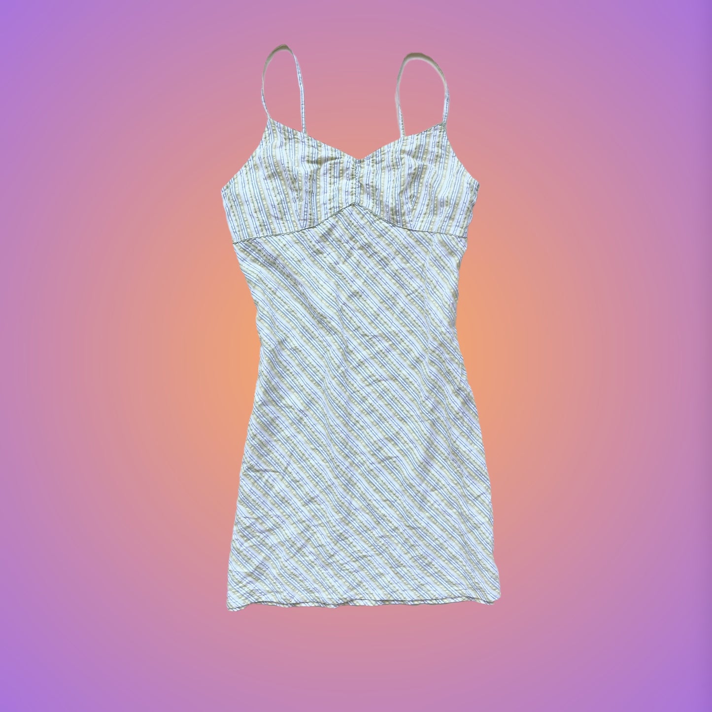 DRESS M