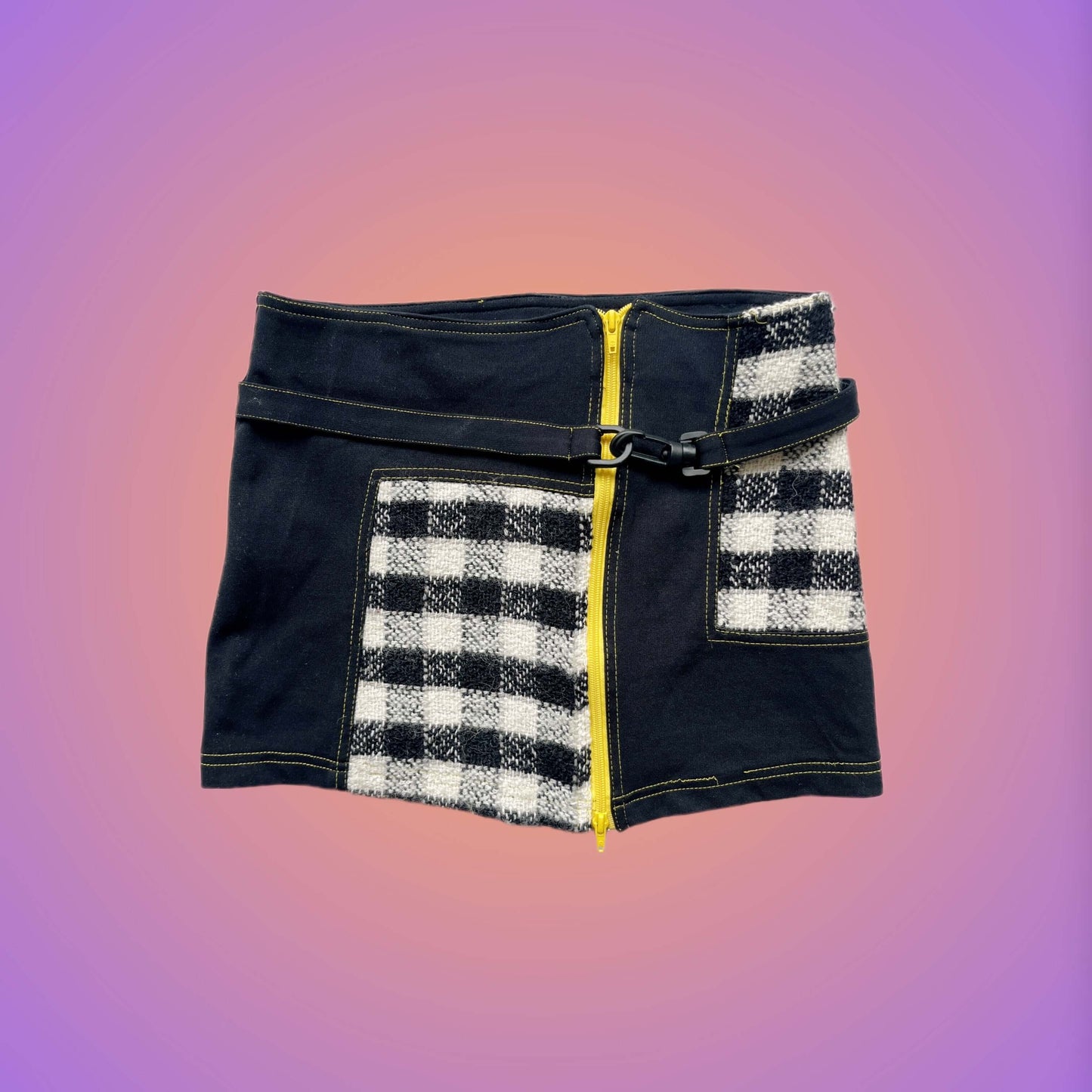 MINI SKIRT XS from pliswholesale - Italian & euro Y2K supplier 💚