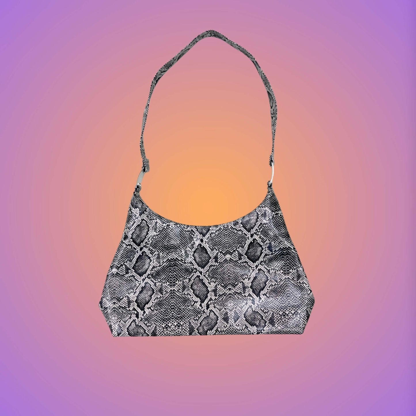 BAG M from pliswholesale - Italian & euro Y2K supplier 💚
