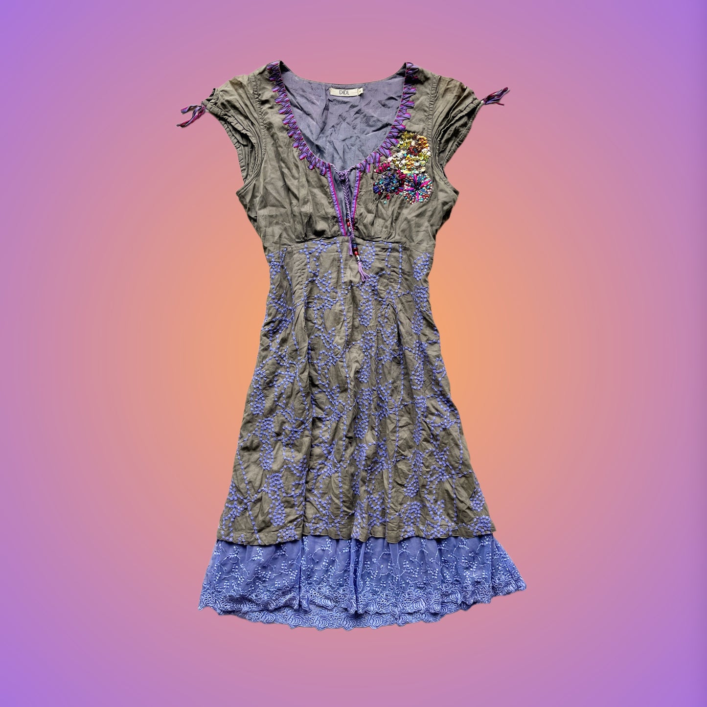 DRESS S