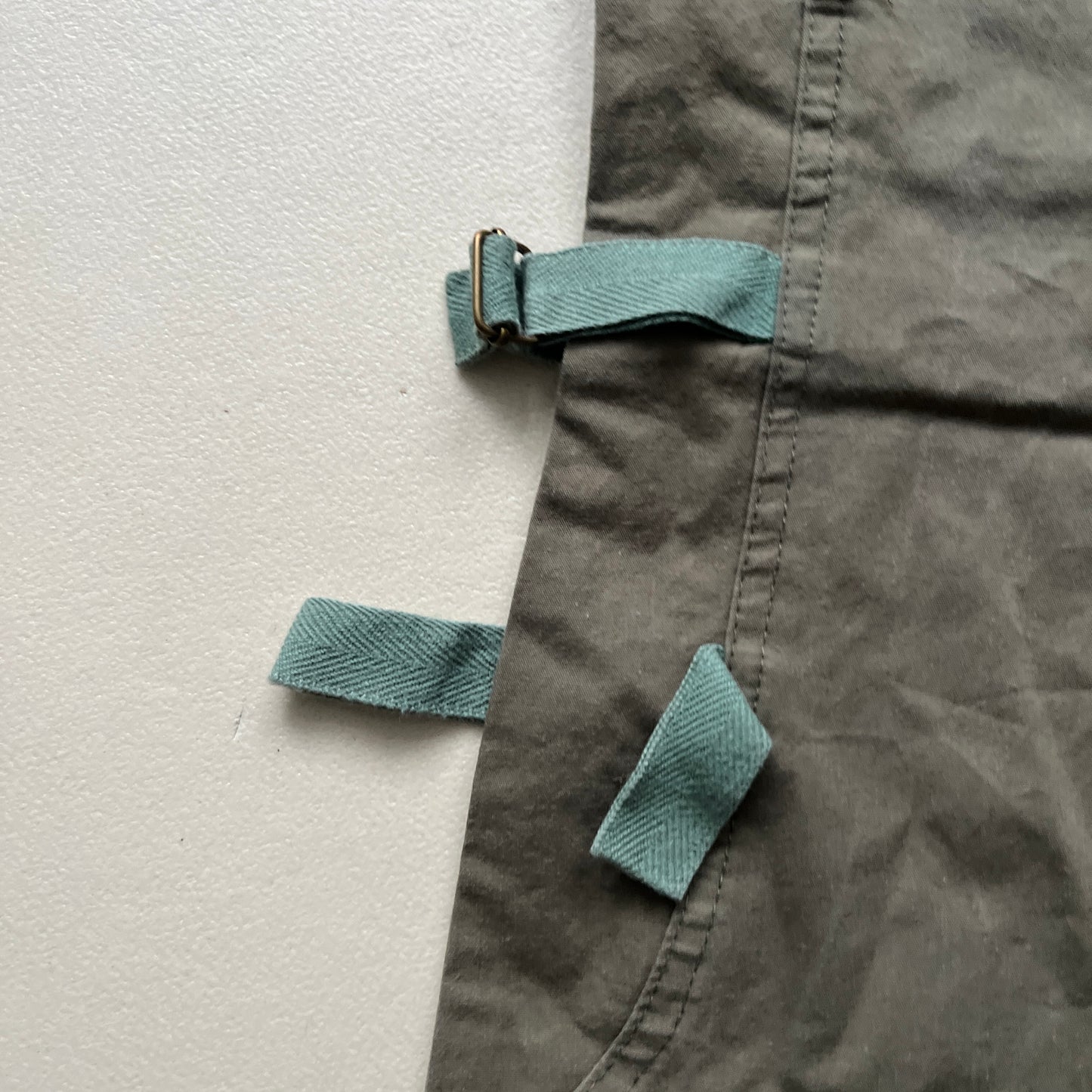 TROUSERS M from pliswholesale - Italian & euro Y2K supplier 💚