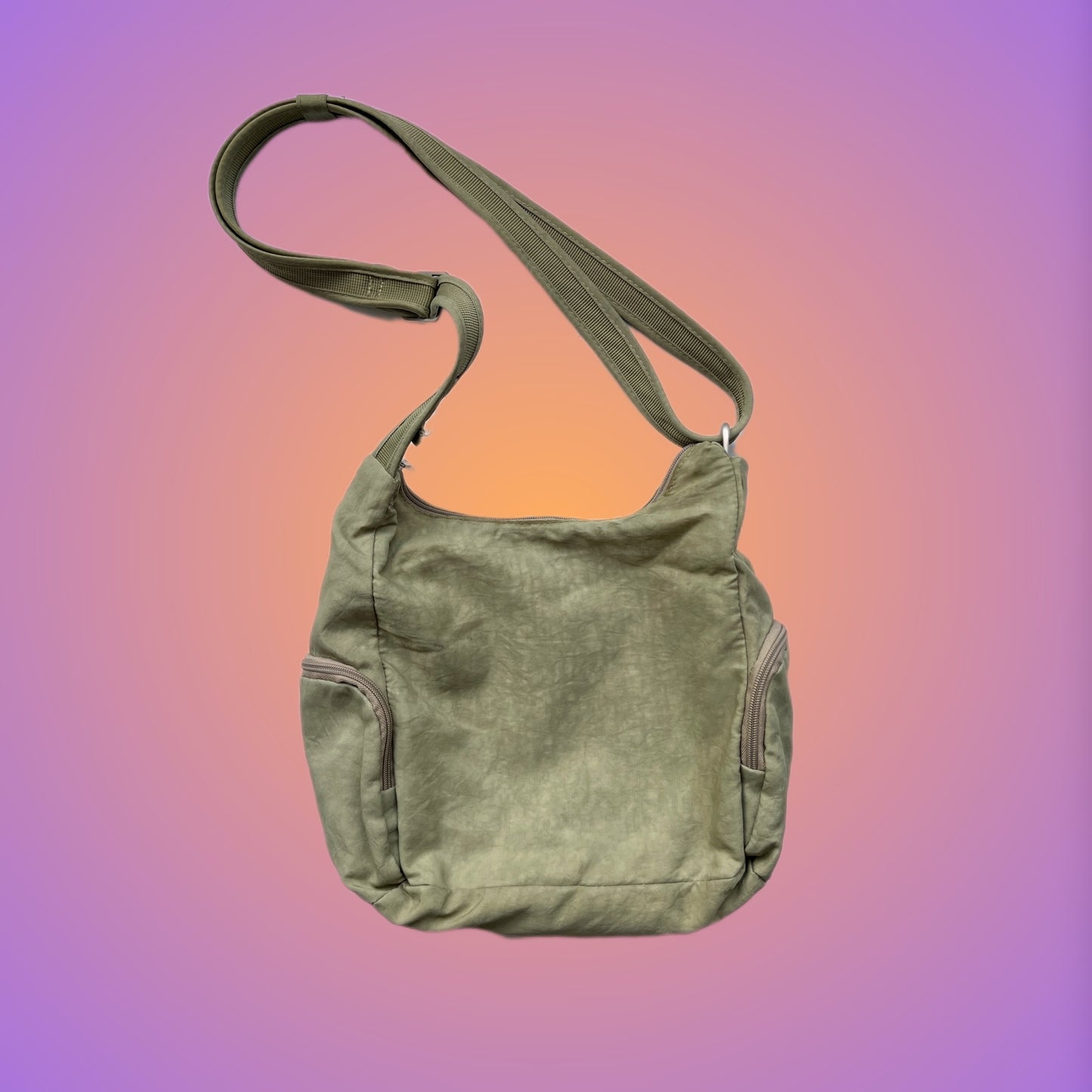 BAG M