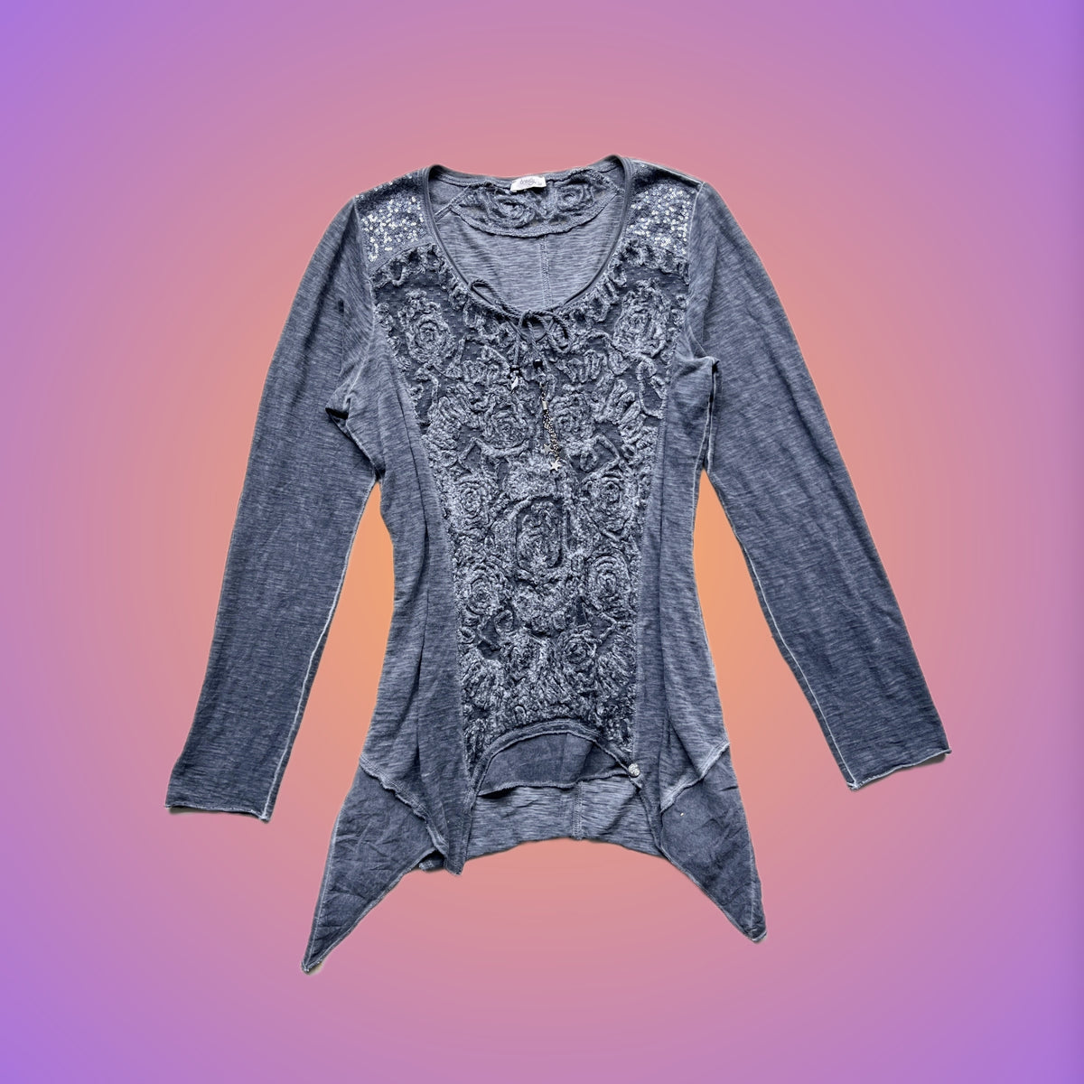 LONG SLEEVE L