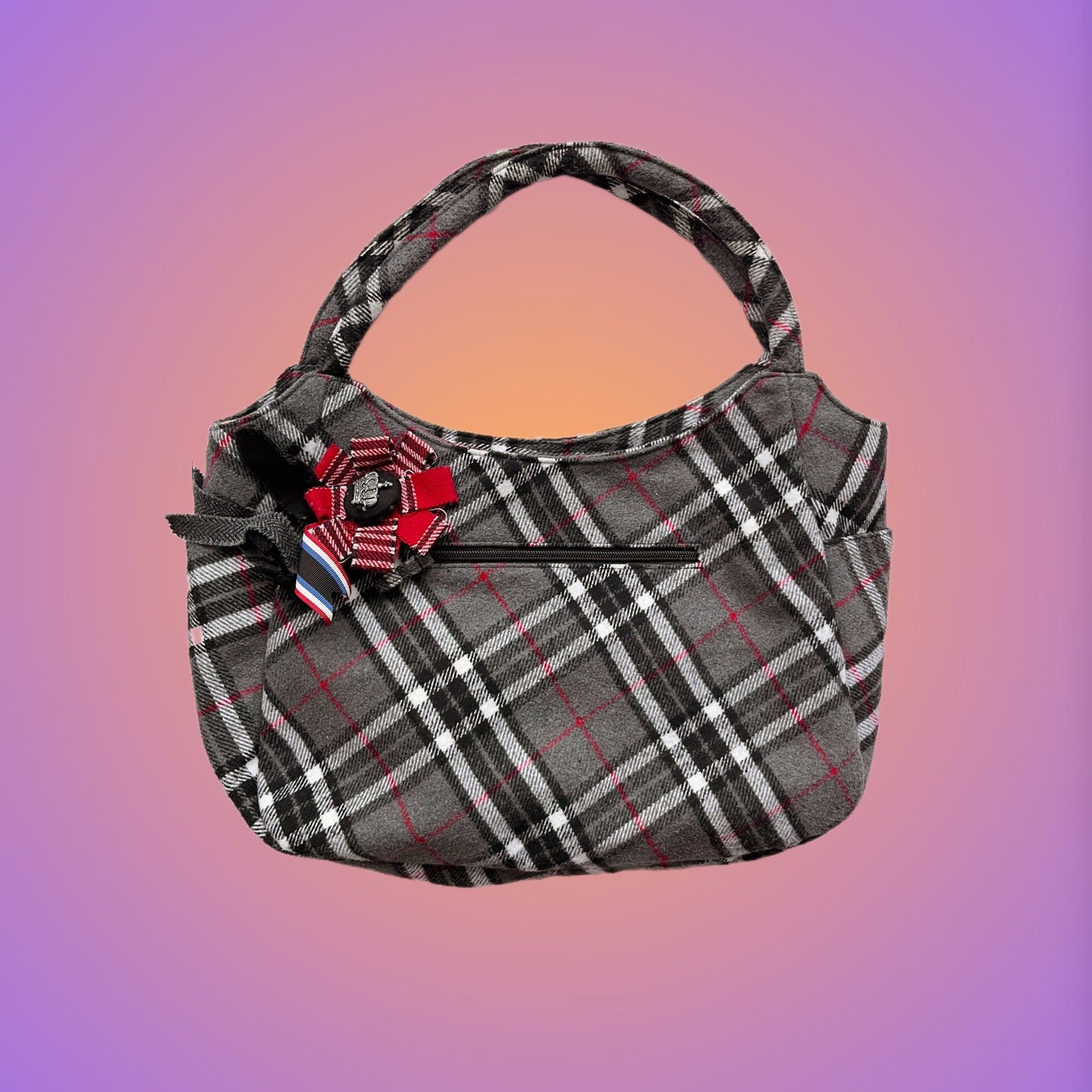 BAG M