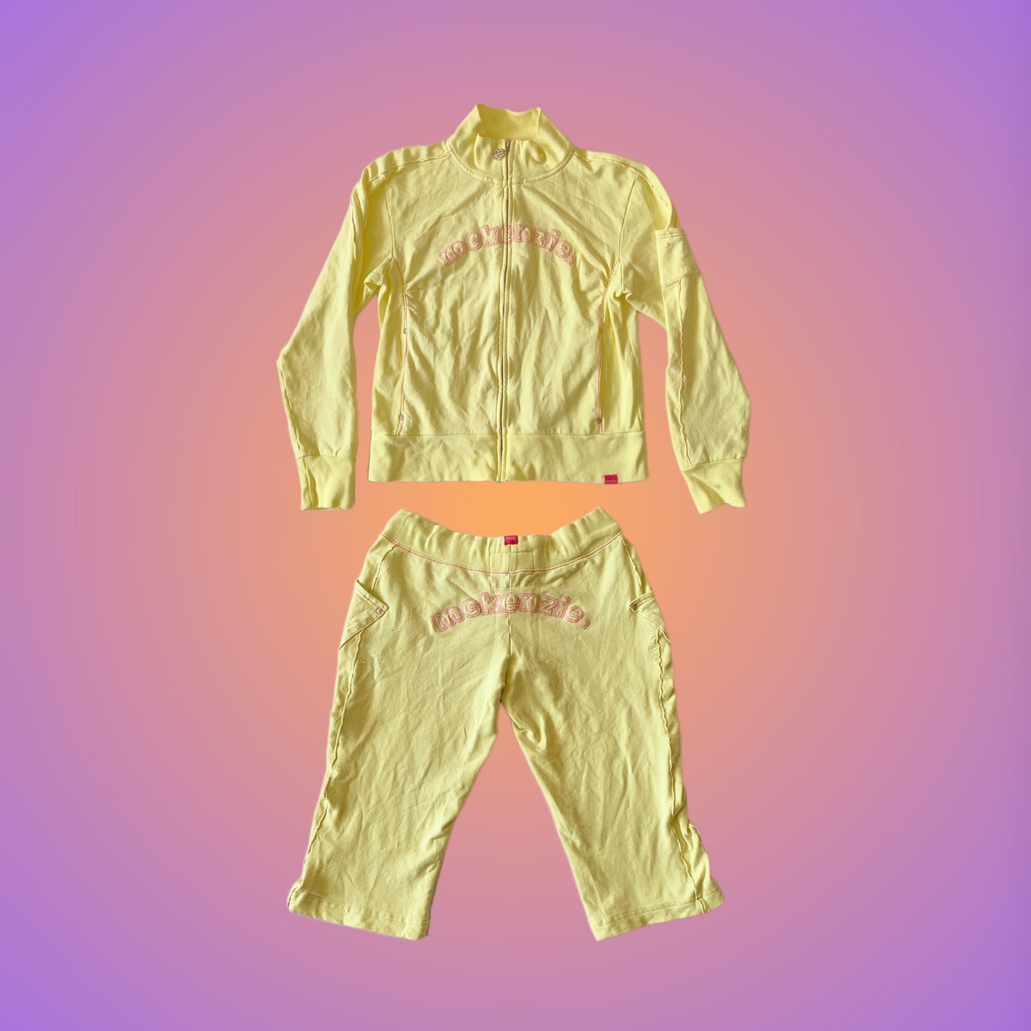 SET S/M from pliswholesale - Italian & euro Y2K supplier 💚