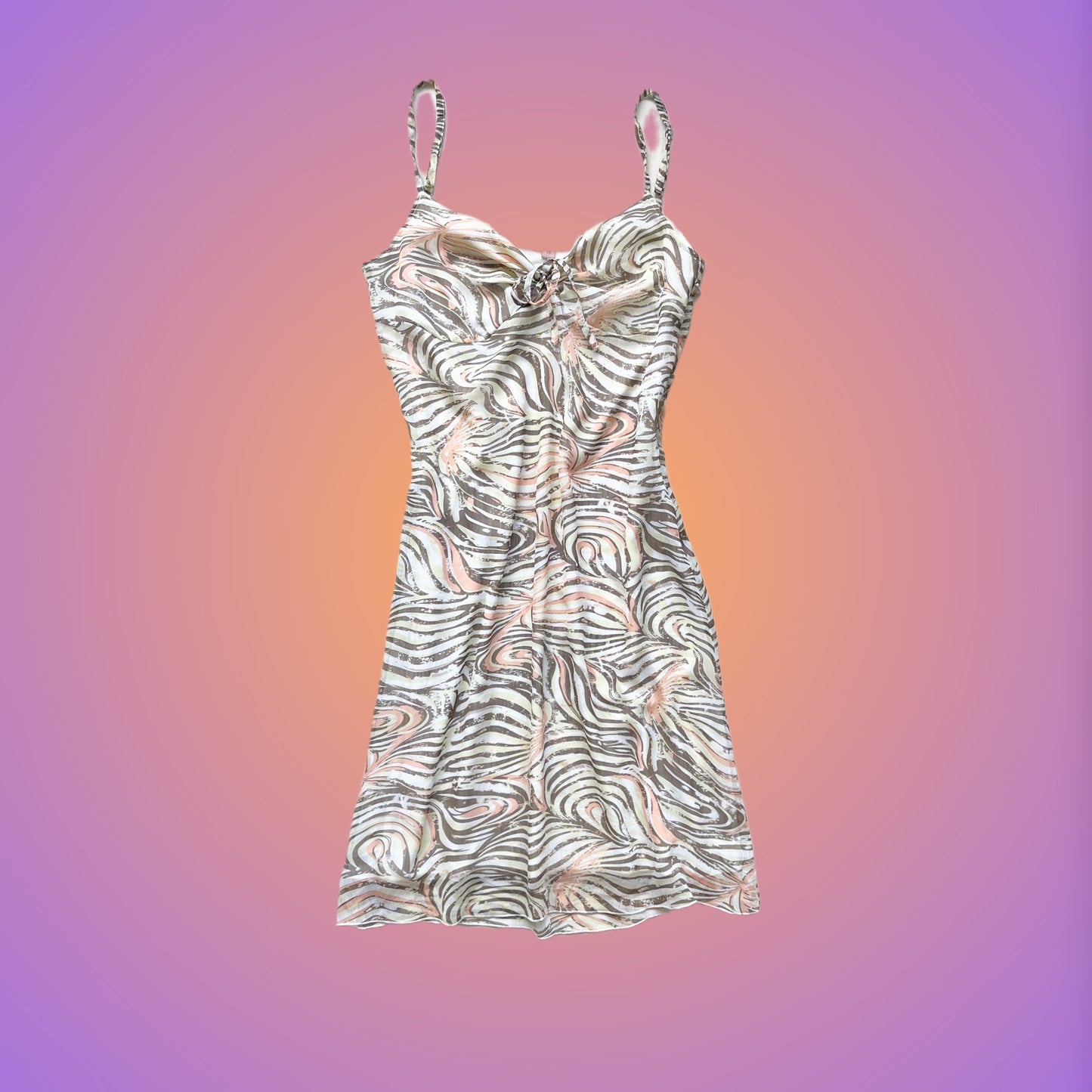 DRESS M