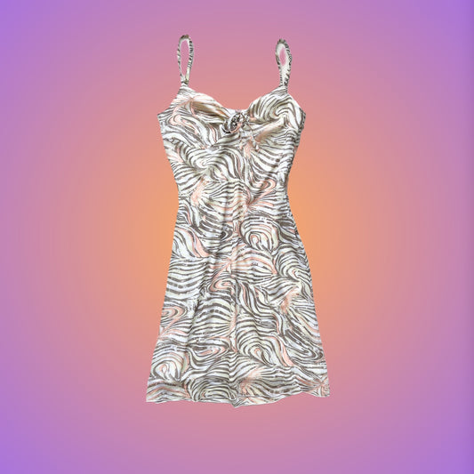 DRESS M