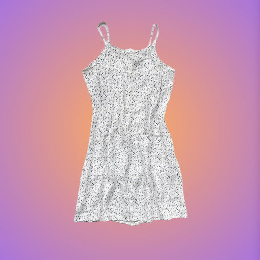 DRESS M