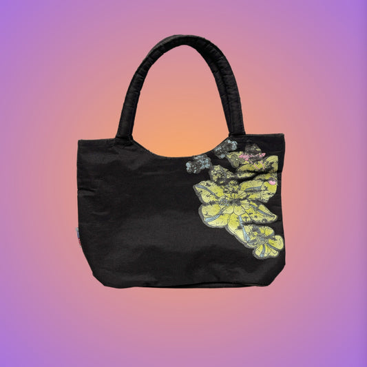 BAG M