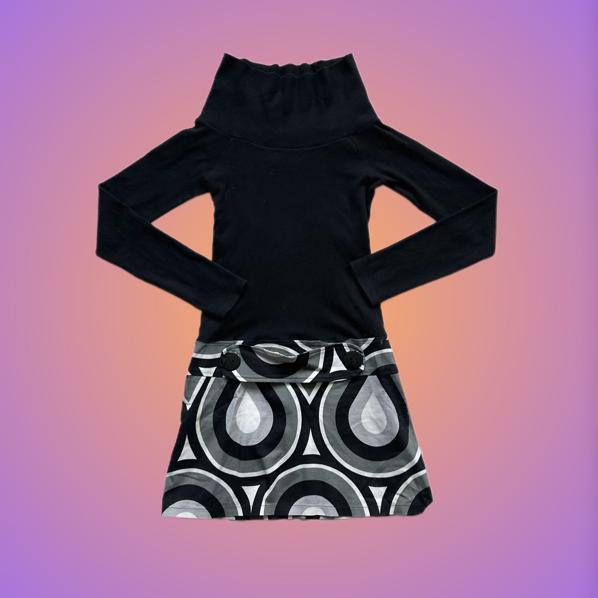 DRESS S