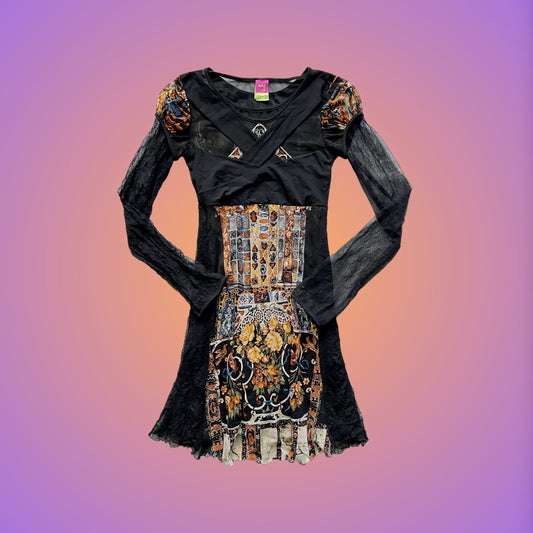 DRESS S SAVE THE QUEEN