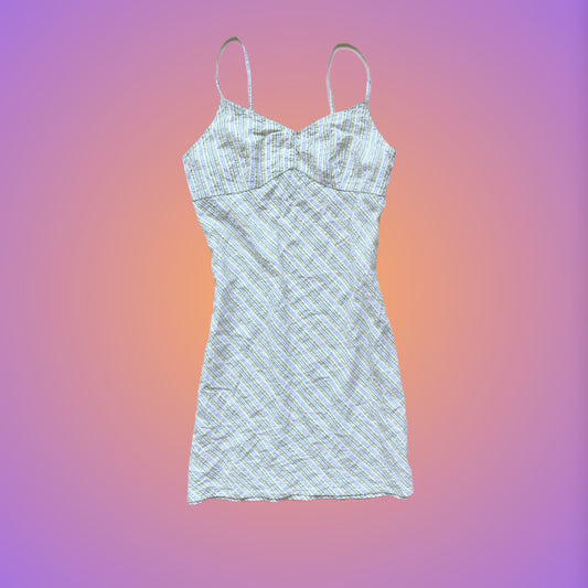 DRESS M