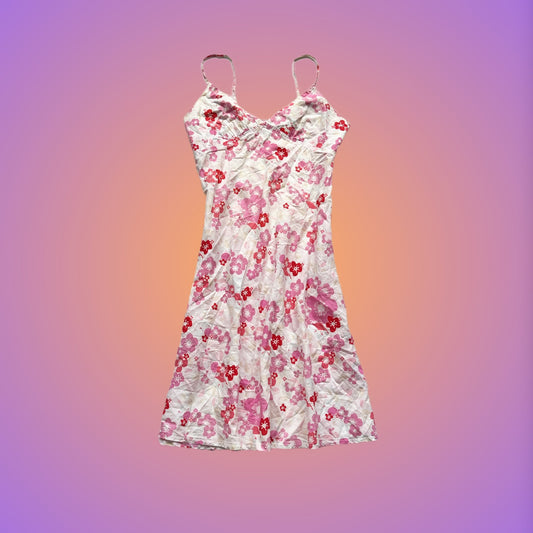 DRESS M