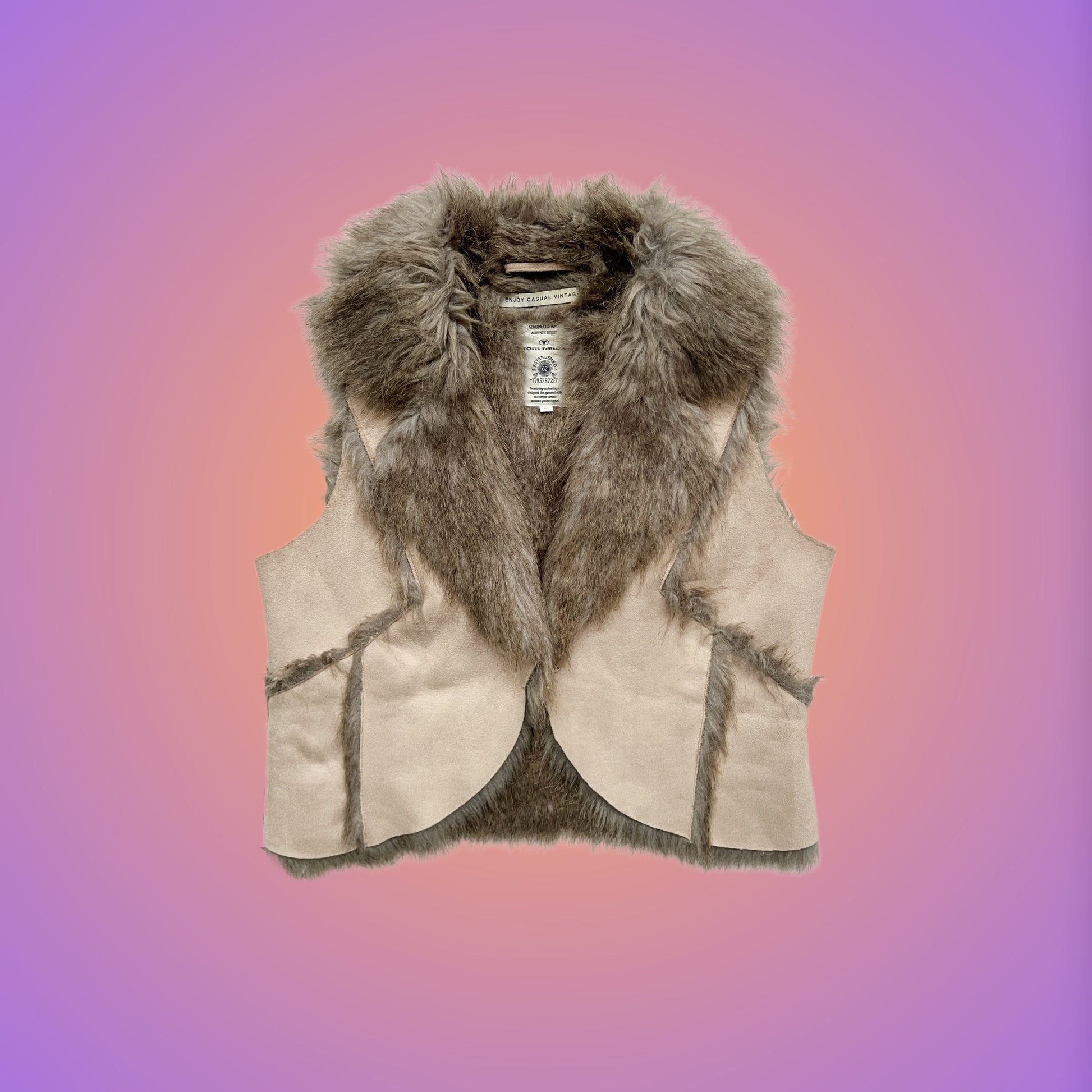 VEST M/L from pliswholesale - Italian & euro Y2K supplier 💚