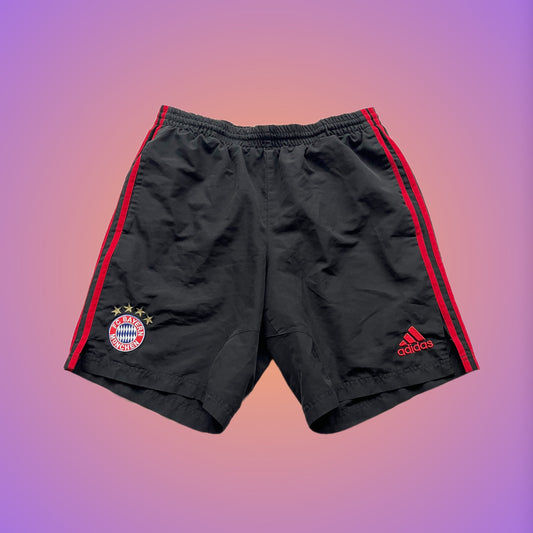 MEN SHORTS S from pliswholesale - Italian & euro Y2K supplier 💚