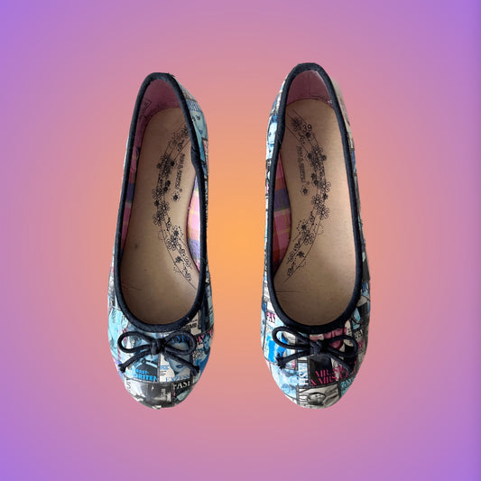SHOES EU39 UK6