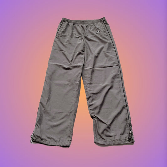 TROUSERS M from pliswholesale - Italian & euro Y2K supplier 💚