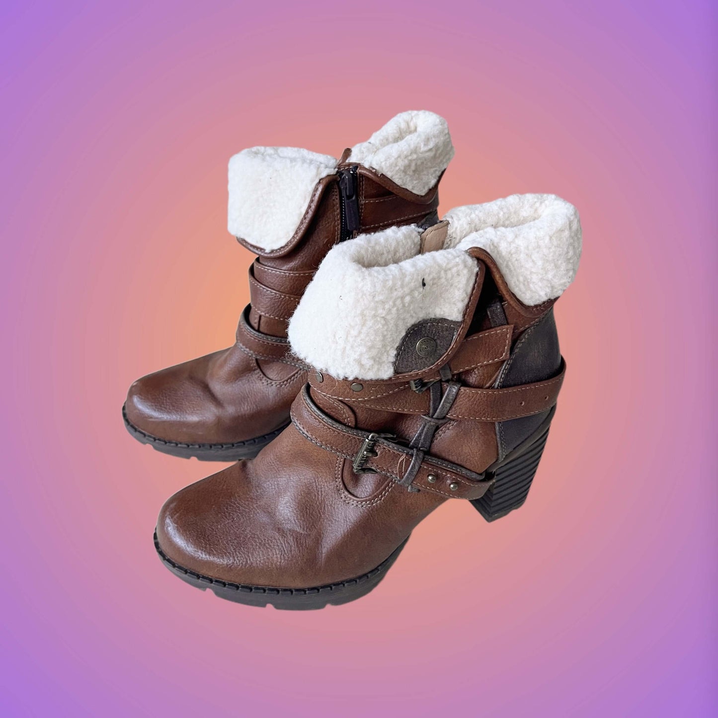 BOOTS EU40 UK7 from pliswholesale - Italian & euro Y2K supplier 💚
