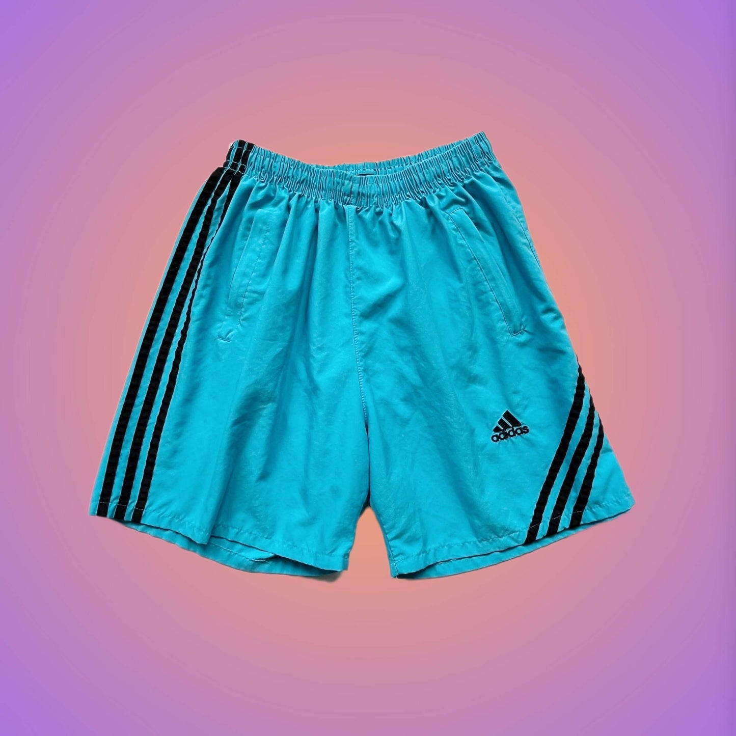 SHORTS XS ADIDAS – vintage Y2K wholesale | pliswholesale