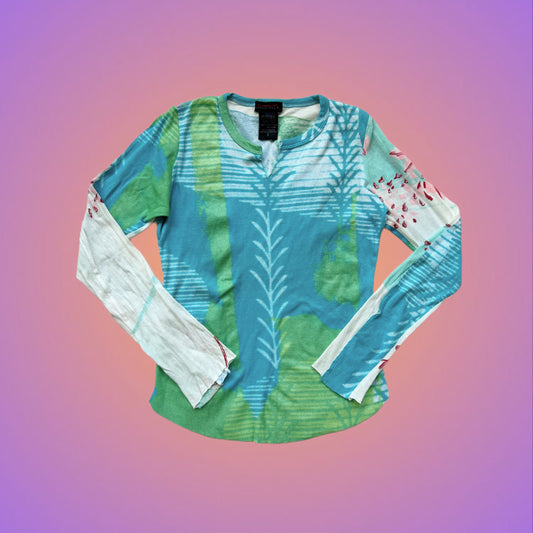 LONG SLEEVE XS CUSTO BARCELONA – vintage Y2K wholesale | pliswholesale