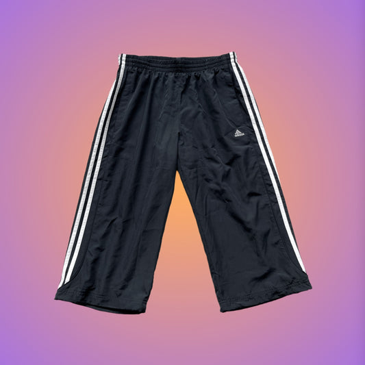 JORTS M ADIDAS from pliswholesale - Italian & euro Y2K supplier 💚