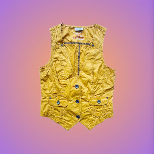 VEST M