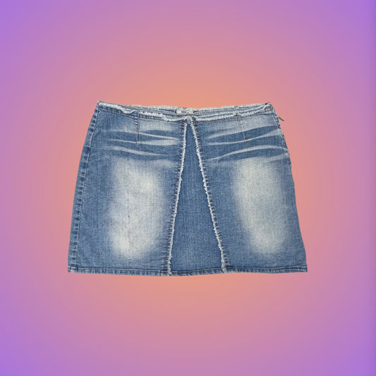 MINI SKIRT M from pliswholesale - Italian & euro Y2K supplier 💚