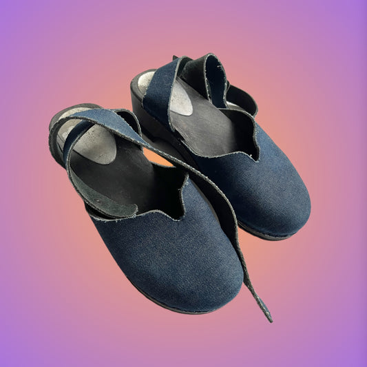 SHOES EU38 UK5
