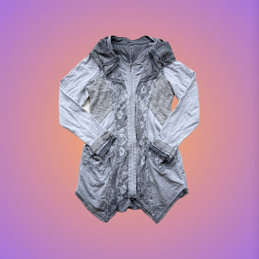 DRESS M