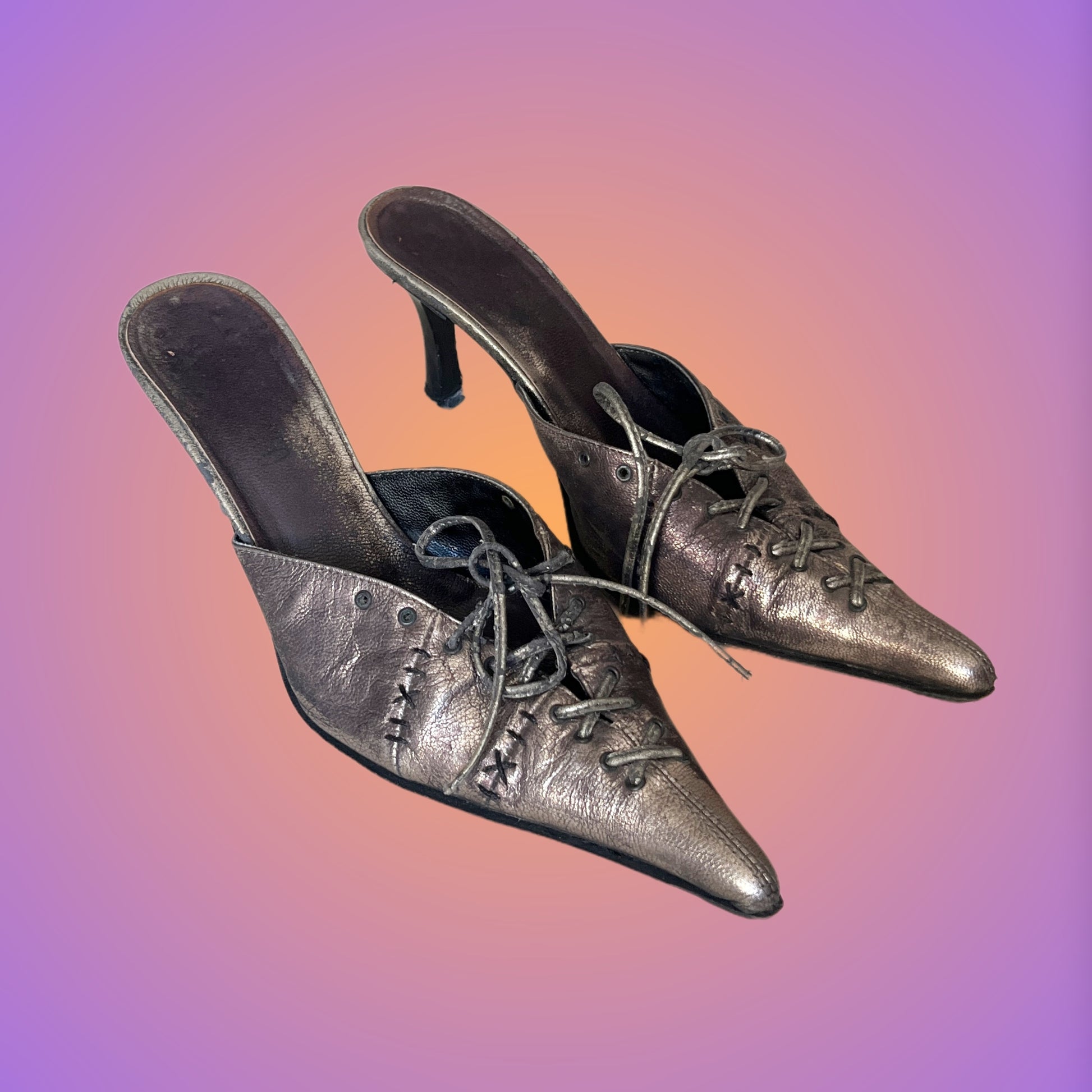 SHOES EU35 UK2