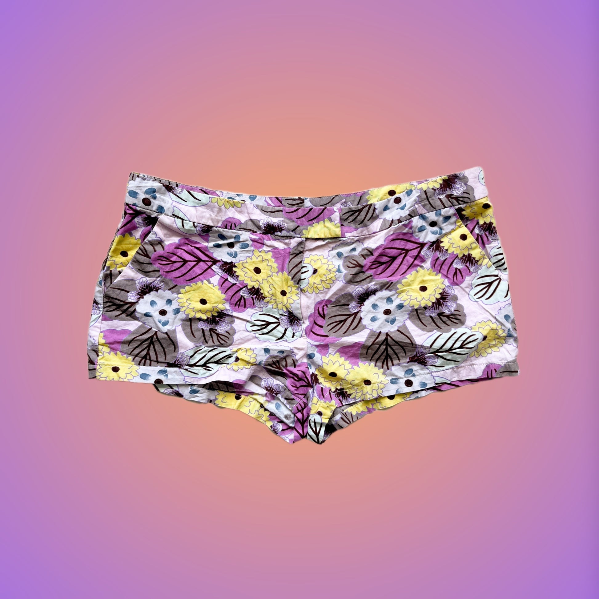 SHORTS M