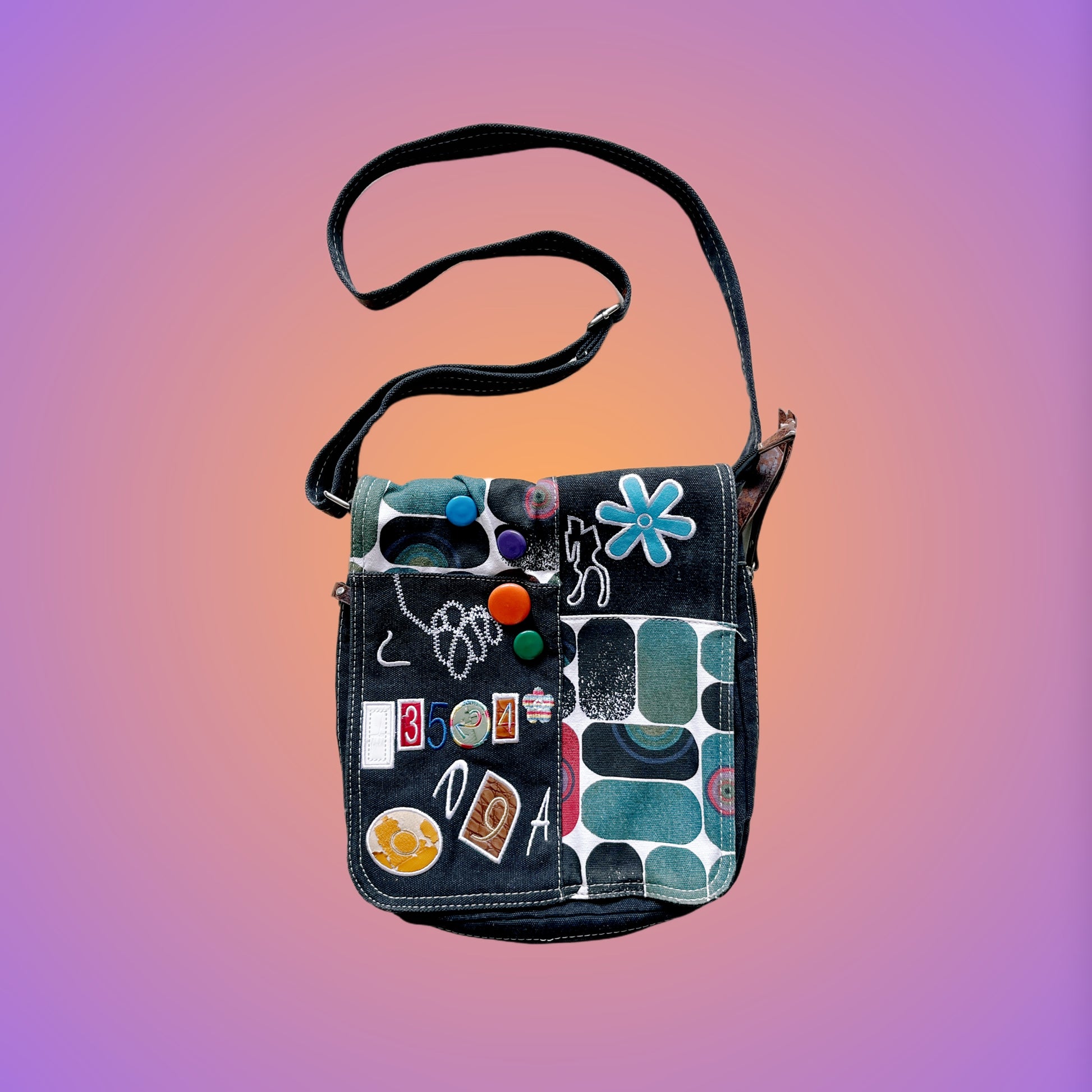 BAG M