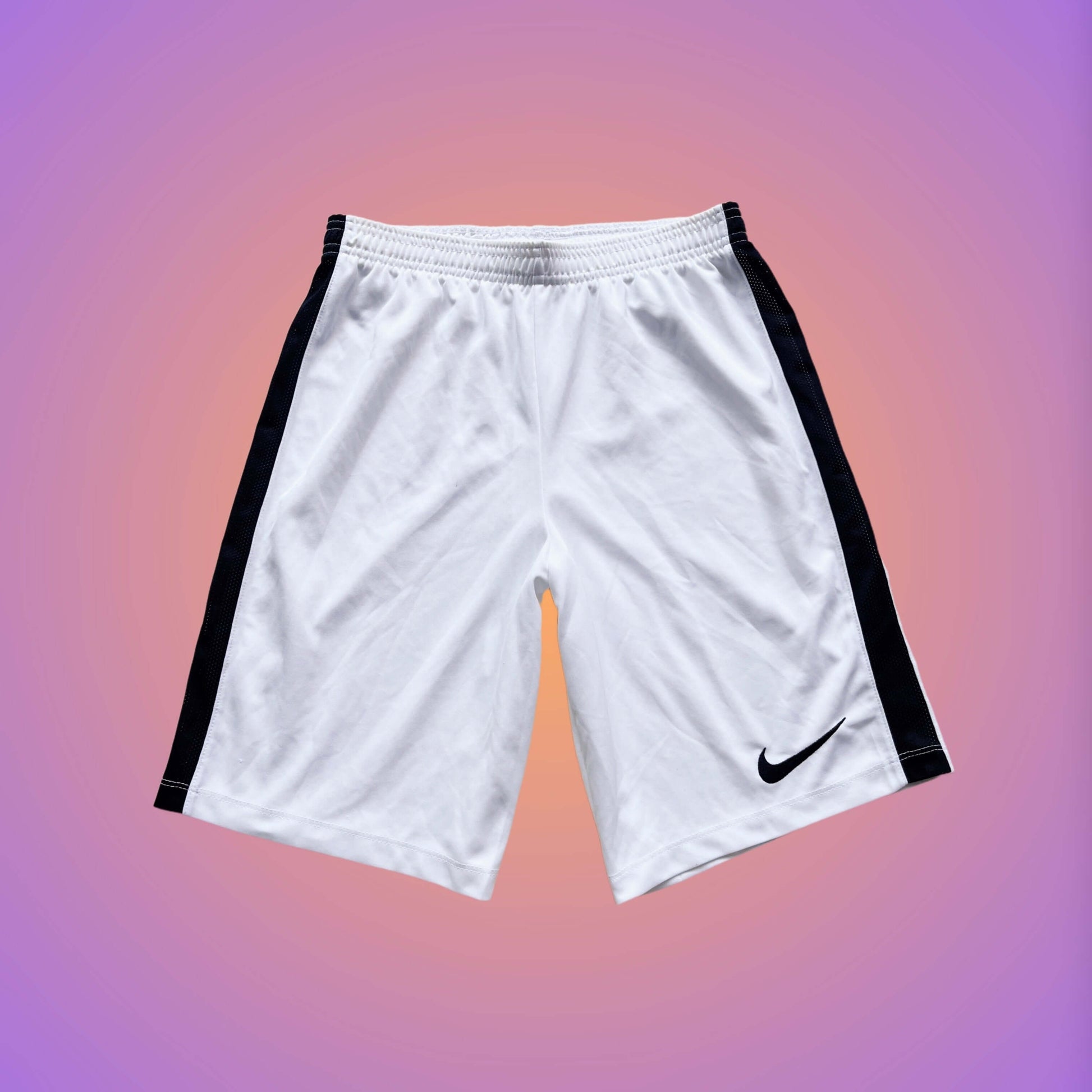 SHORTS S NIKE from pliswholesale - Italian & euro Y2K supplier 💚