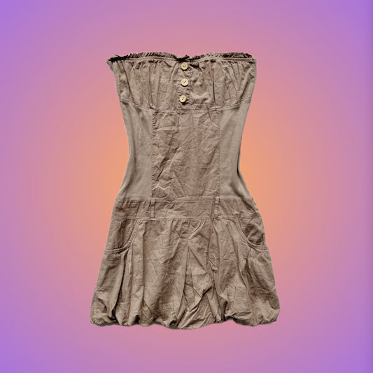 DRESS M