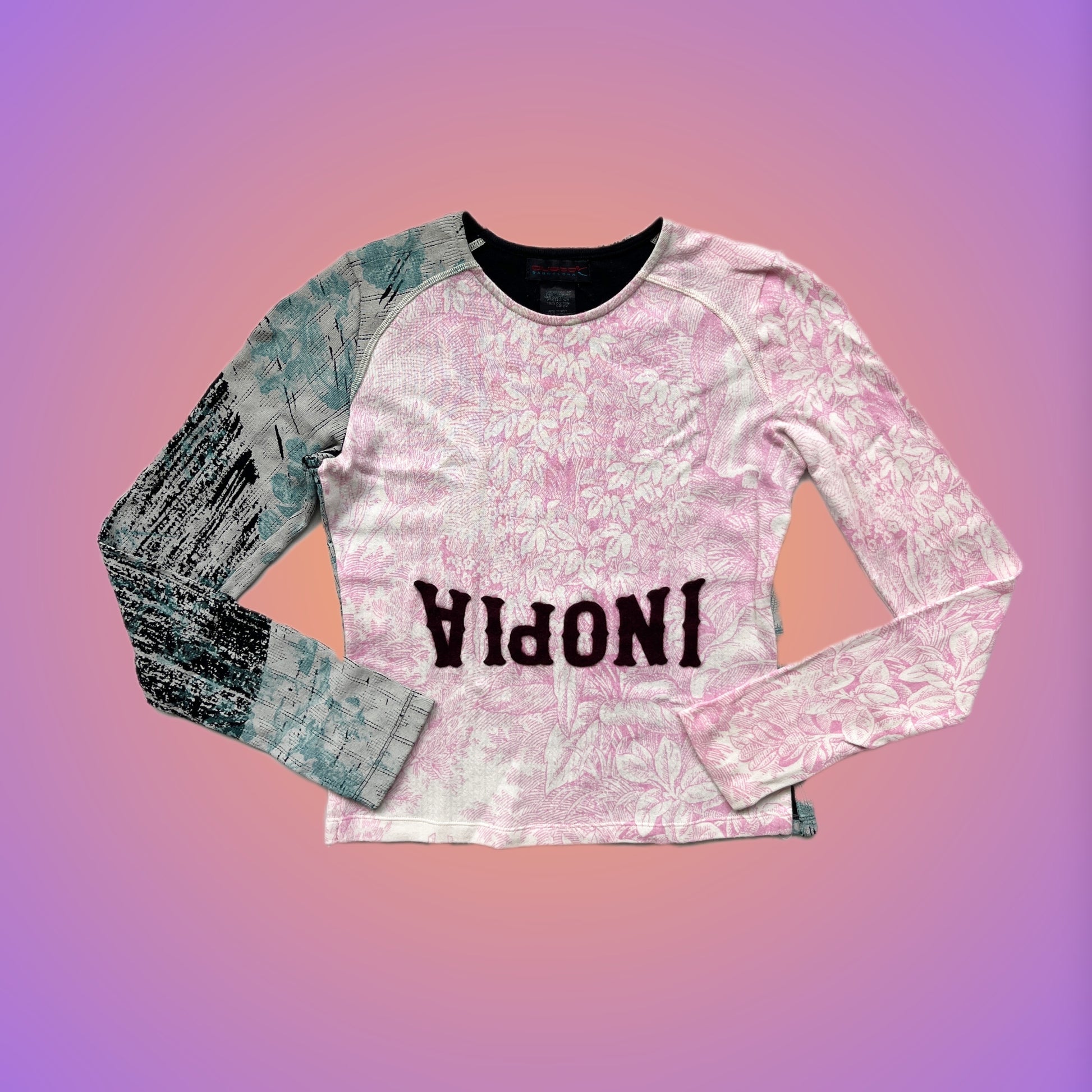 LONG SLEEVE XS CUSTO BARCELONA