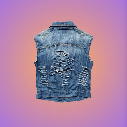 VEST M