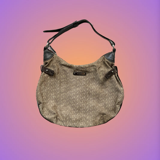BAG M