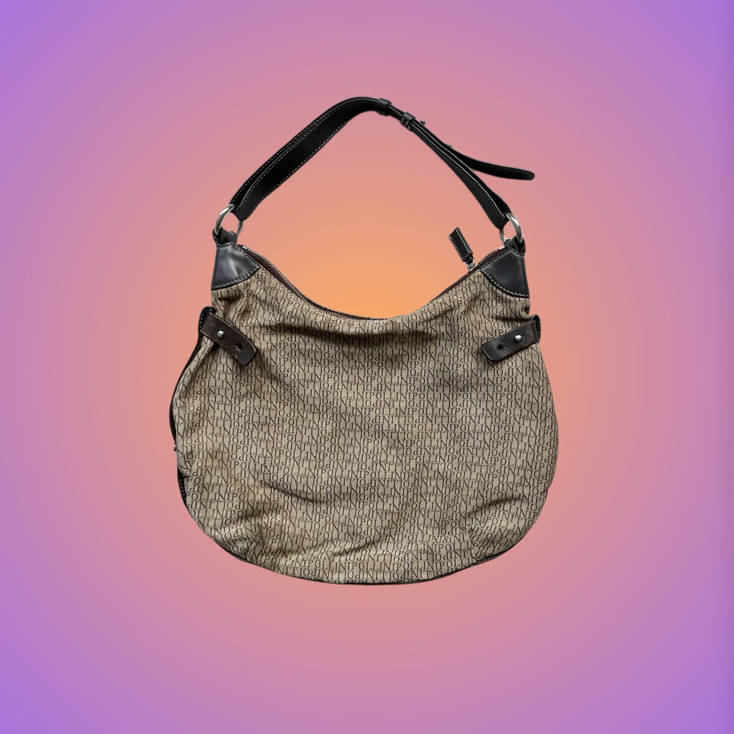 BAG M
