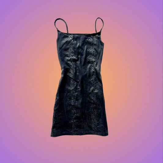 DRESS S