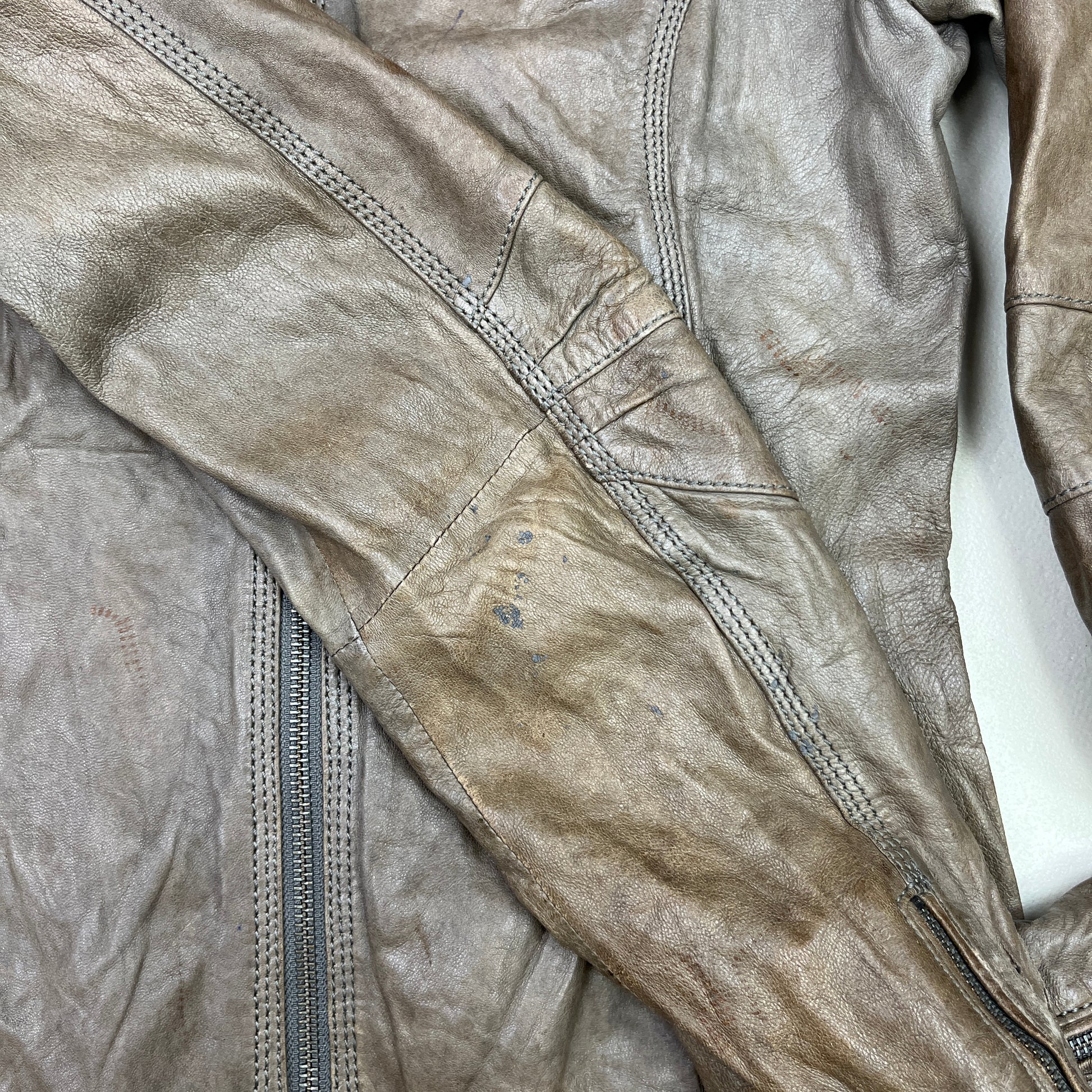 JACKET XS from pliswholesale - Italian & euro Y2K supplier 💚