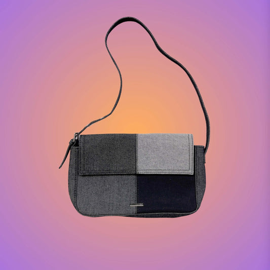BAG M – vintage Y2K wholesale | pliswholesale