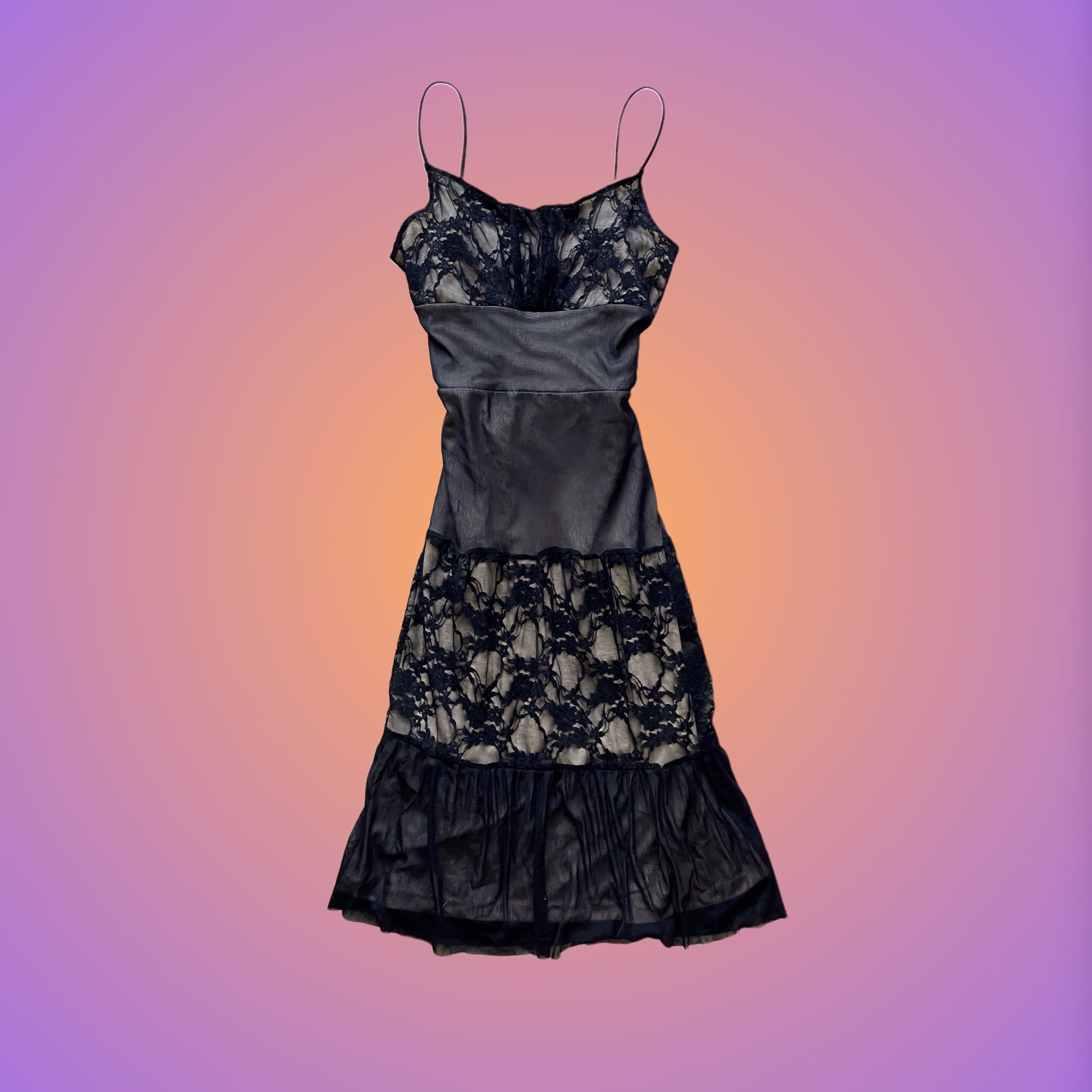 DRESS M