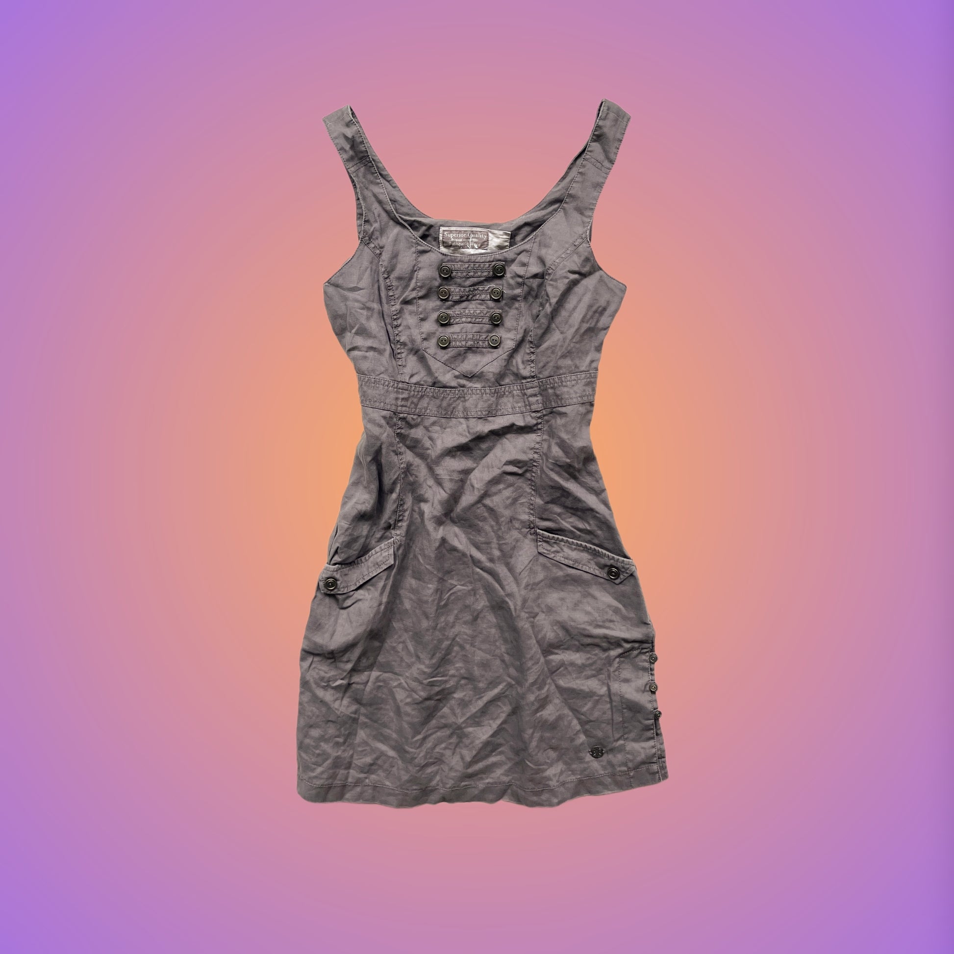 DRESS M