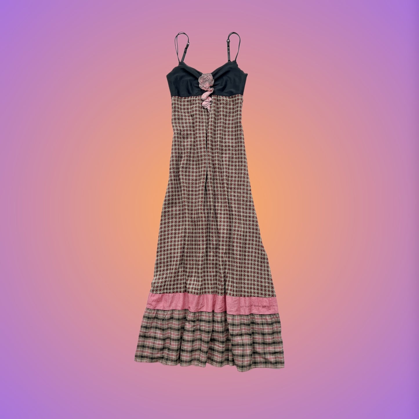 DRESS M