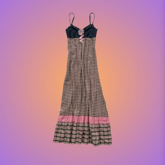 DRESS M